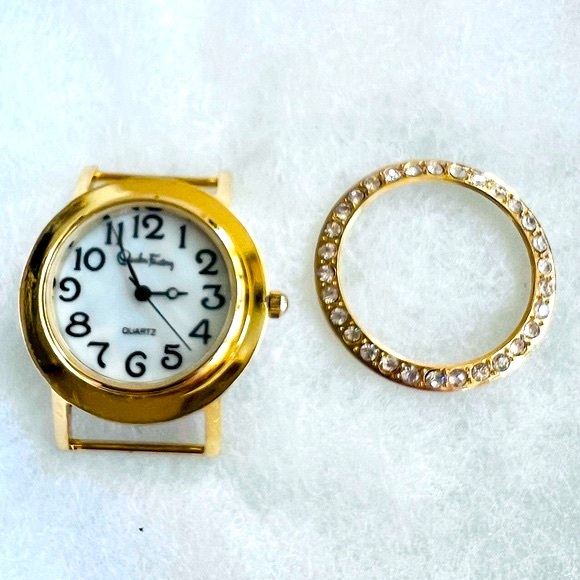 Quaker Factory ? Vintage Quartz Watch Set 4 Changeable  display picture 3